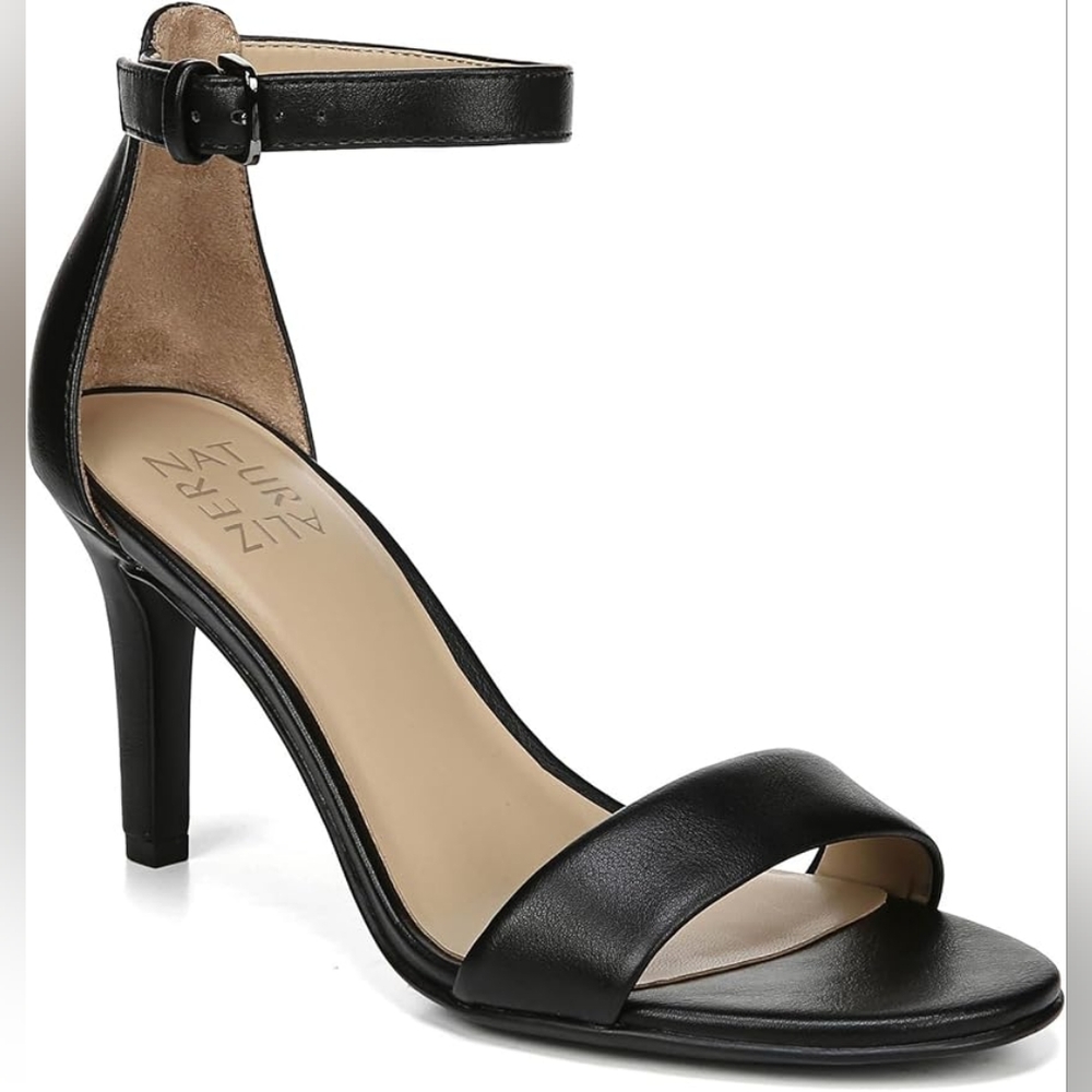 Black Naturalizer heels